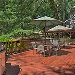 Evolve Pine Mountain Lake Haven with Spacious Deck