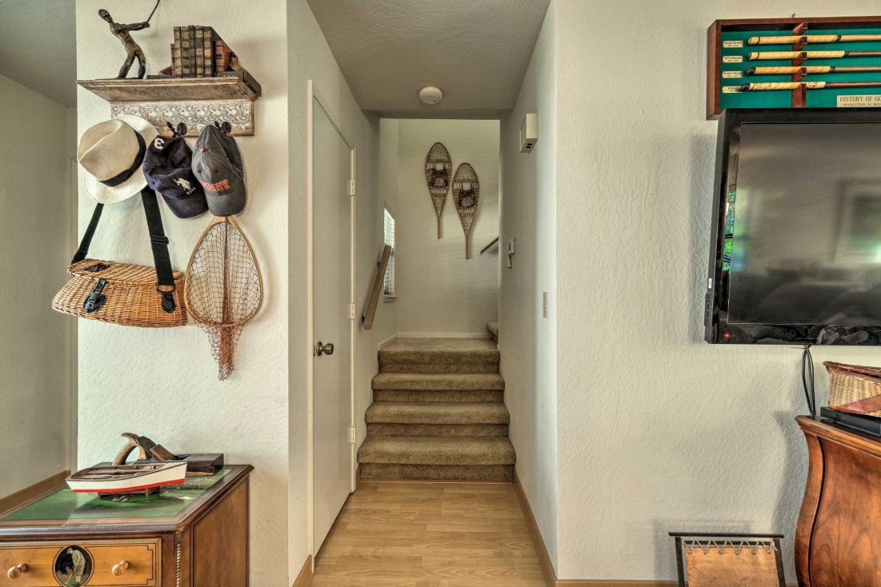 Pine Mountain Haven With Spacious Deck! Groveland