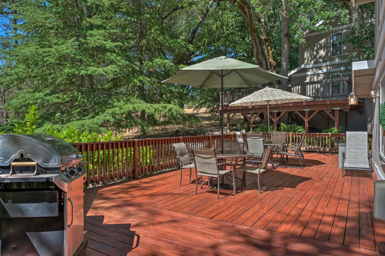 Holiday home Pine Mountain Haven With Spacious Deck!
