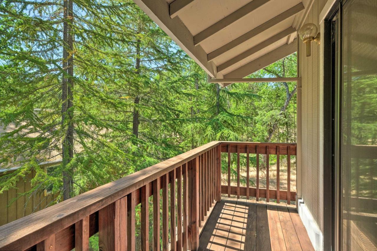 Holiday home Pine Mountain Haven With Spacious Deck!